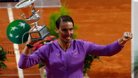 Nadal áp sát kỷ lục danh hiệu lớn của Djokovic