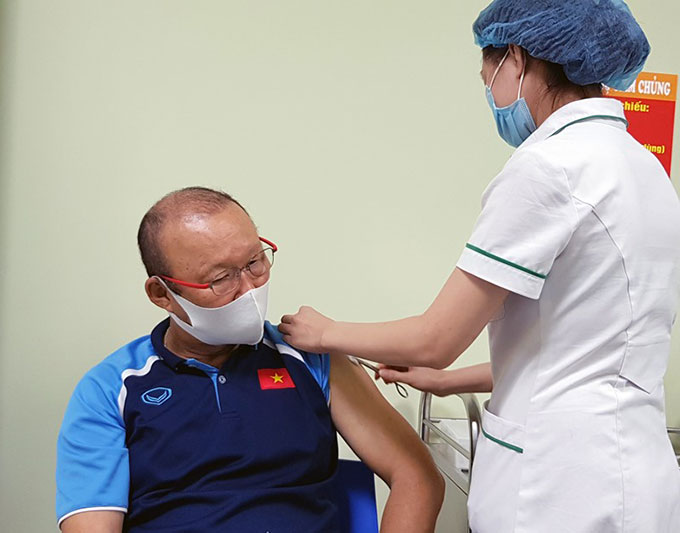 Đội tuyển Việt Nam được tiêm vắc xin trước đó 1 tháng - Ảnh: VFF