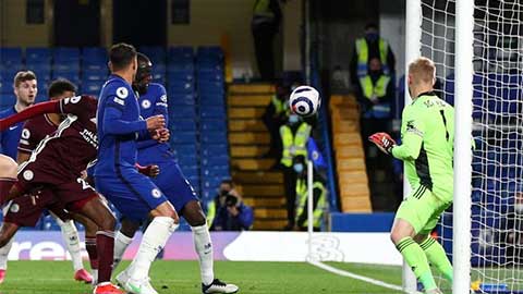 Antonio Ruediger lại thể hiện cái 'duyên' khi Chelsea đụng độ Leicester