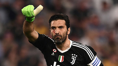 Tin chuyển nhượng 23/5: Buffon được đề nghị hợp đồng là... nước ngọt và vé thăm bảo tàng