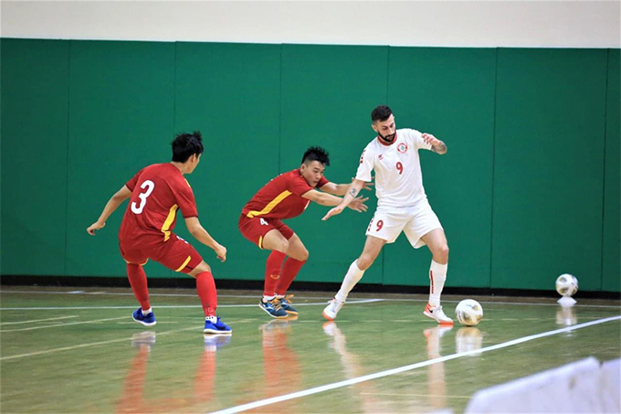 ĐT futsal Việt Nam (áo đỏ) đứng trước cơ hội lần thứ 2 tham dự World Cup futsal