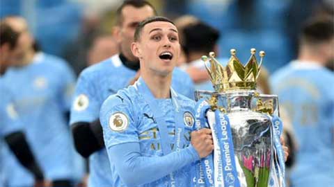 Foden mới 20 tuổi đã 'chung mâm' với Lampard, Ronaldo và Vieira