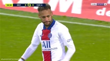 Neymar sút 11m thảm họa trước Brest sau khi căn chỉnh khá lâu