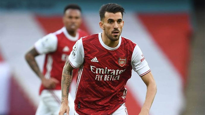 Ceballos chào tạm biệt đồng đội tại Arsenal