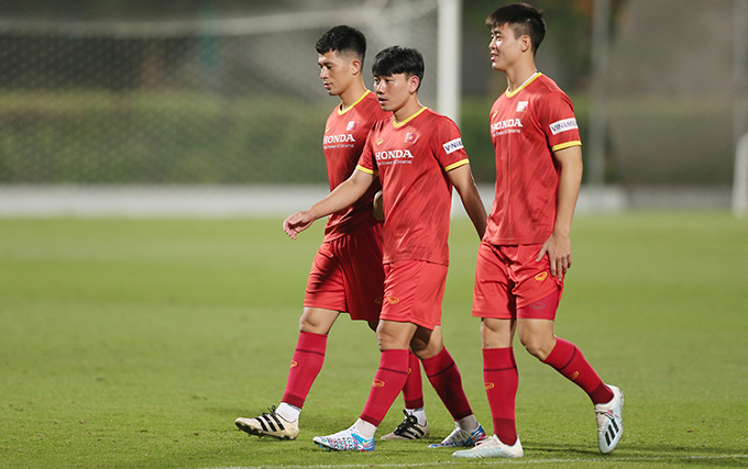 HLV Park Hang Seo và Ban huấn luyện đã đón sự trở lại của 3 cầu thủ trụ cột Minh Vương, Duy Mạnh và Đình Trọng