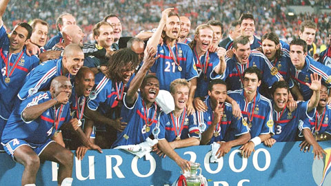 EURO 2000: Kỳ EURO hấp dẫn nhất lịch sử