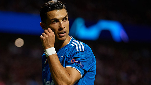 PSG đã 'bắt đầu liên hệ' hỏi mua Ronaldo