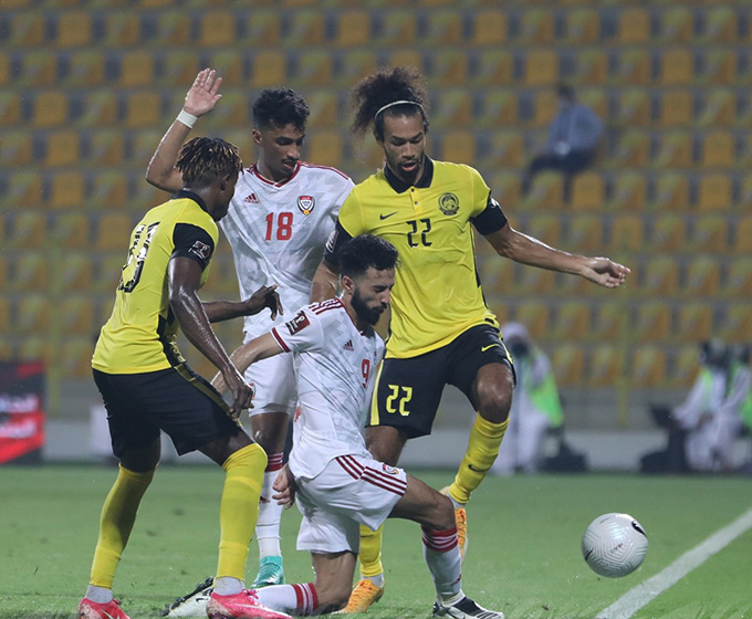 Malaysia rơi vào thế khó sau thất bại 0-4 trước UAE 