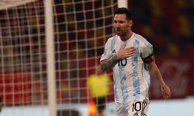 Messi mở tỷ số cho Argentina