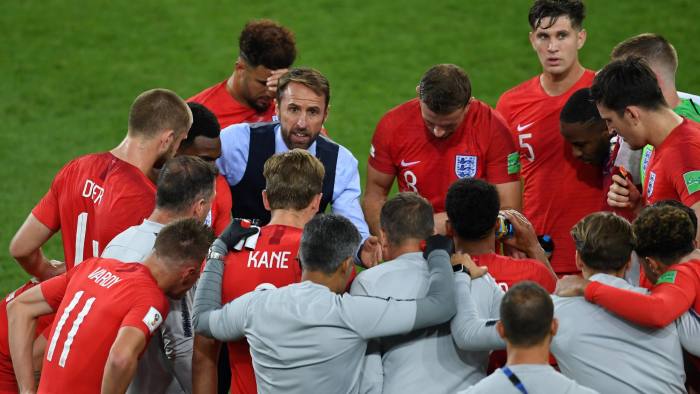 Lúc người Anh hết kỳ vọng vào Tam Sư ở World Cup 2018 thì ĐT Anh lại thi đấu thành công nhất khi vào đến bán kết
