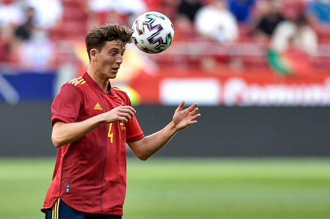 Pau Torres là trụ cột nơi hàng thủ của ĐT Tây Ban Nha tại EURO 2020