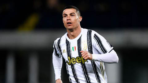 Ronaldo cân nhắc các đề nghị PSG, Real và MU