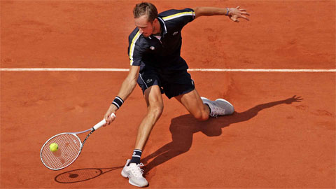 Nếu đoạt cup vô địch Coupe des Mousquetaires ở Roland Garros 2021, Daniil Medvedev sẽ leo lên ngôi số một thế giới