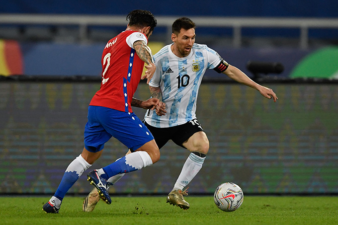 Messi không thể một mình gánh vác cả ĐT Argentina