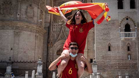 ĐT Tây Ban Nha nhạt nhòa, nhưng Seville nhuận sắc vì EURO 2020