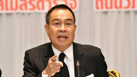 Thái Lan thất bại thảm hại: Chủ tịch LĐBĐ  xin lỗi, bỏ ngỏ tương lai HLV Nishino 