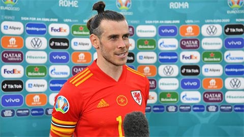 Fan Tottenham oán trách Mourinho vì Bale