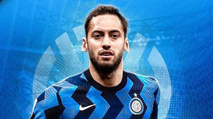 Hakan Calhanoglu rời Milan, đến Inter theo dạng tự do