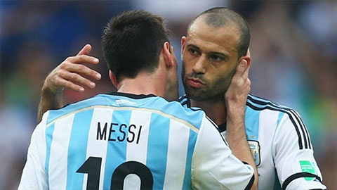 Messi cân bằng kỷ lục của Mascherano sau trận Argentina thắng Paraguay