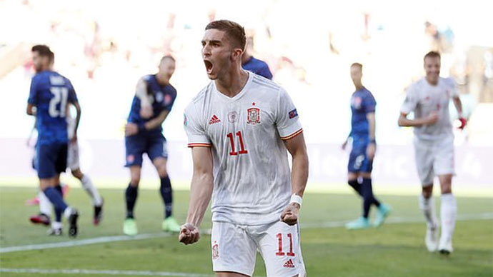 Điểm nhấn Slovakia 0-5 Tây Ban Nha: La Roja bắt đầu nóng máy
