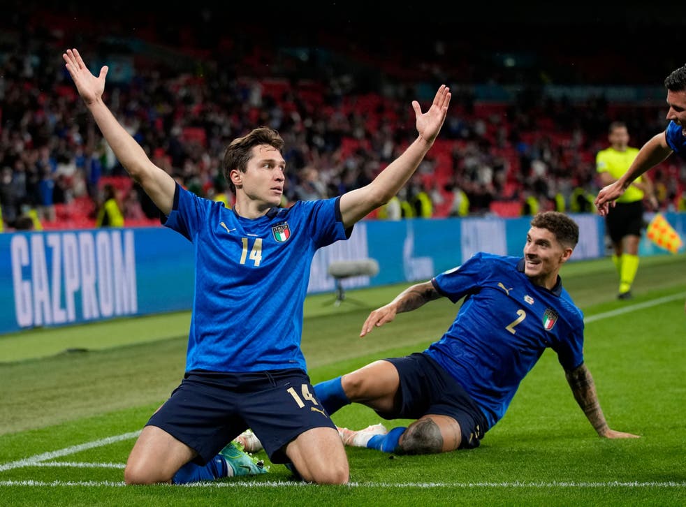 Bàn thắng mang tính cứu rỗi của Federico Chiesa cho ĐT Italia