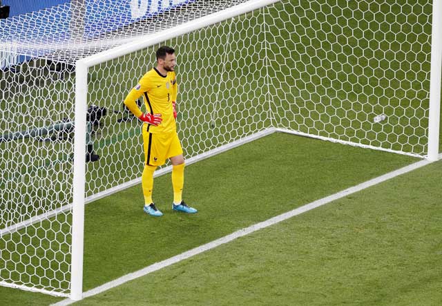 Hugo Lloris thất bại trong cả 15 lần gần nhất đối mặt các cú đá penalty trong màu áo ĐT Pháp