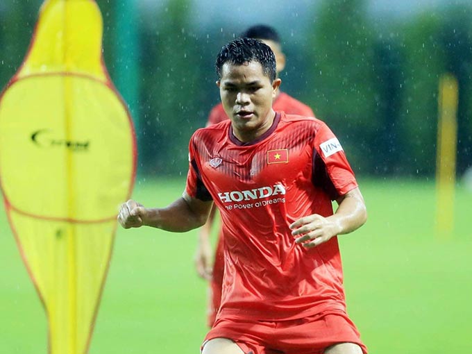 Quang Nho thi đấu cho Hải Phòng theo diện cho mượn - Ảnh: Đức Cường 