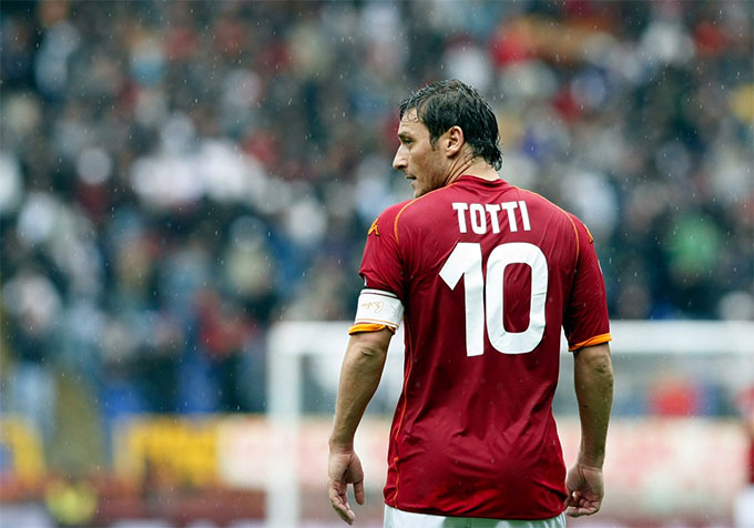 Totti đã có 25 mùa chinh chiến ở Serie A