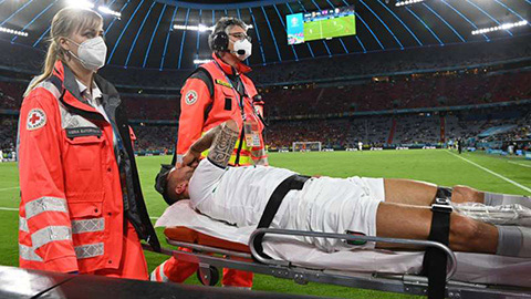 Spinazzola chấn thương nặng ở trận Bỉ vs Italia 