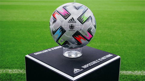 Uniforia Finale, trái bóng tại bán kết và chung kết EURO 2020