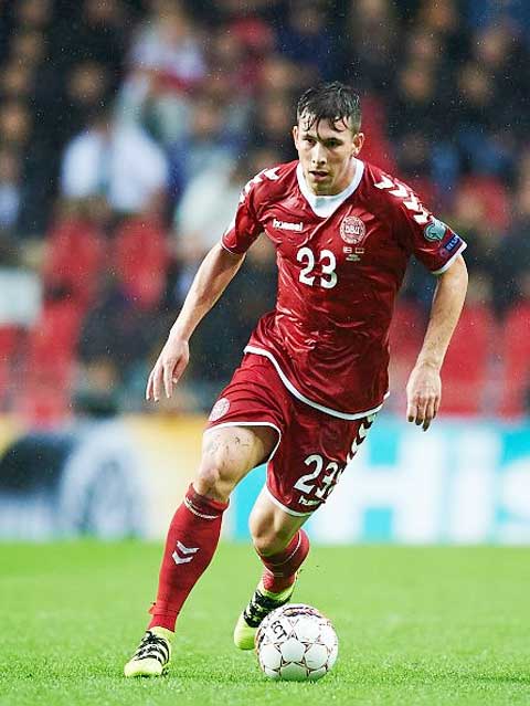 Nụ cười hạnh phúc của thủ lĩnh Pierre-Emile Hojbjerg khi ĐT Đan Mạch thân yêu của anh lọt vào bán kết của EURO 2020
