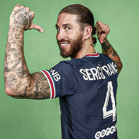 Ramos mặc áo số 4 tại PSG