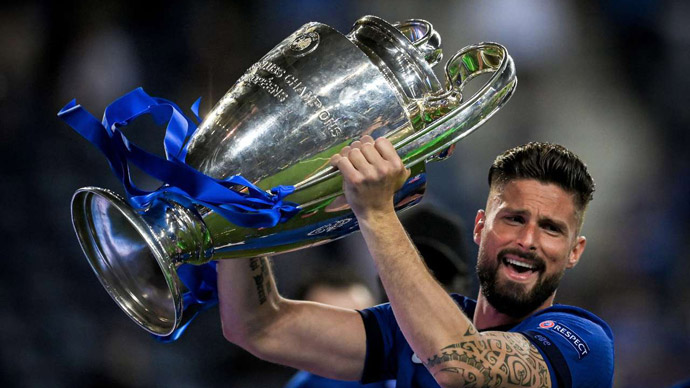 Giroud đến kiểm tra y tế ở Milan vào thứ Hai tới