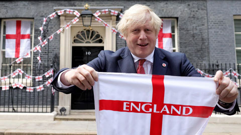 Thủ tướng Anh Boris Johnson cũng rất muốn thấy màn ăn mừng chiến thắng của người dân xứ sương mù sau trận chung kết EURO 2020
