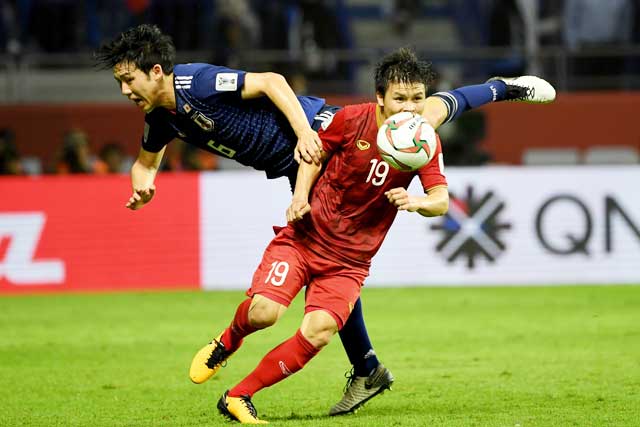 ĐT Việt Nam (trước) sẽ cùng bảng với Nhật Bản tại vòng loại cuối - Ảnh: ĐỨC CƯỜNG