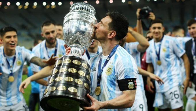 Messi đang đứng trước cơ hội lớn đoạt Quả bóng Vàng thứ 7 trong sự nghiệp