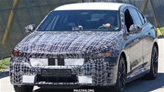 BMW 5-Series thế hệ mới chạy thử trên phố BMW 5-Series thế hệ mới chạy thử trên phố