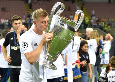 Toni Kroos từng giành 3 chức vô địch Champions League liên tiếp trong màu áo Real Madrid