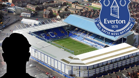 Vợ của cầu thủ Everton 'ấu dâm' bỏ nhà đi