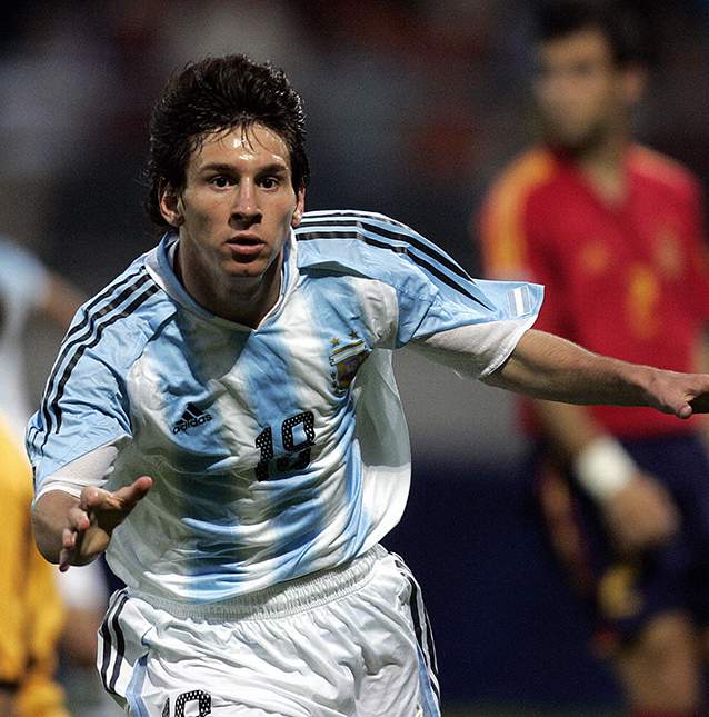 U20 World Cup 2005 chính là thời điểm Messi gặp Kun ở ngoài đời và trở thành đôi tri kỷ