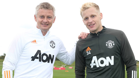 Van de Beek quyết bám trụ ở Man United