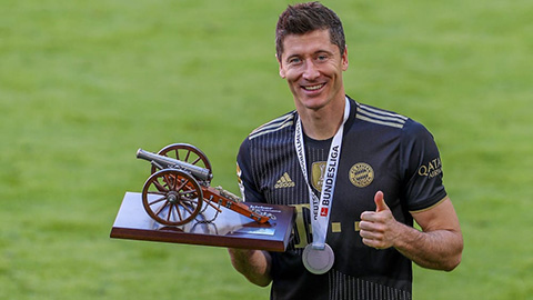 Lewandowski & Tuchel được tôn vinh xuất sắc nhất nước Đức