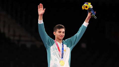 VĐV Ulugbek Rashitov của Uzbekistan giành HCV ở Olympic Tokyo