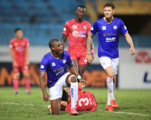 Các ngoại binh của Hà Nội FC sẽ được tạo điều kiện để trở về nước - Ảnh: Đức Cường
