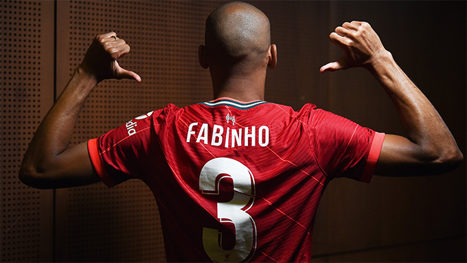 Fabinho cam kết tương lai với Liverpool