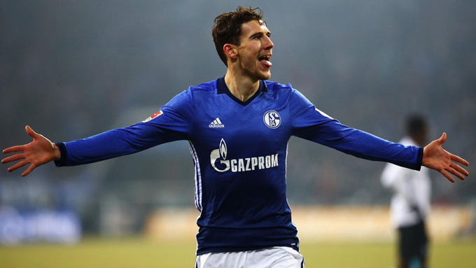 Goretzka thời còn khoác áo Schalke