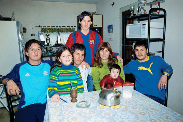Jorge Messi là ông bố thương con, đã đồng hành cùng Lionel từ nhỏ