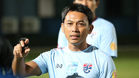 Cựu danh thủ HAGL sẵn sàng dẫn dắt tuyển Thái Lan