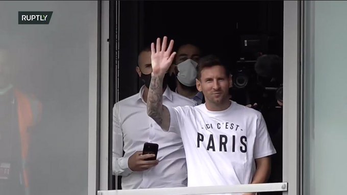 Hình ảnh đầu tiên của Messi ở Paris