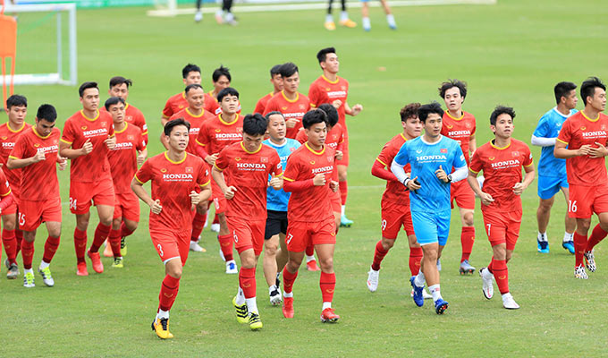 Sau khi dành trọn một ngày để nghỉ hồi phục, chiều nay (14/8), ĐT Việt Nam đã trở lại sân tập để tiếp tục chuẩn bị cho Vòng loại cuối World Cup 2022